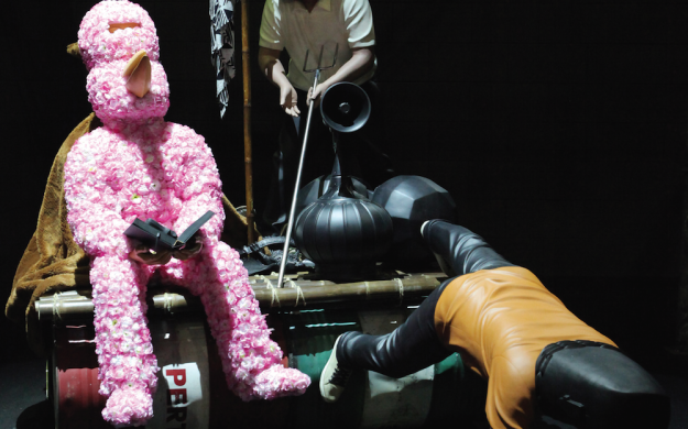 Eko Nugroho, "Penghasut Badai-Badai (Instigator of Storms)" Image 8 - Penghasut-Badai-Badai-625x3901